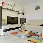 Apartamento Elviana *