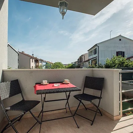 Apartment Elviana Pula