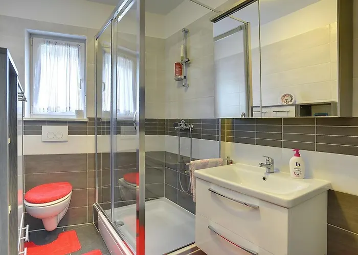 Elviana * Πούλα